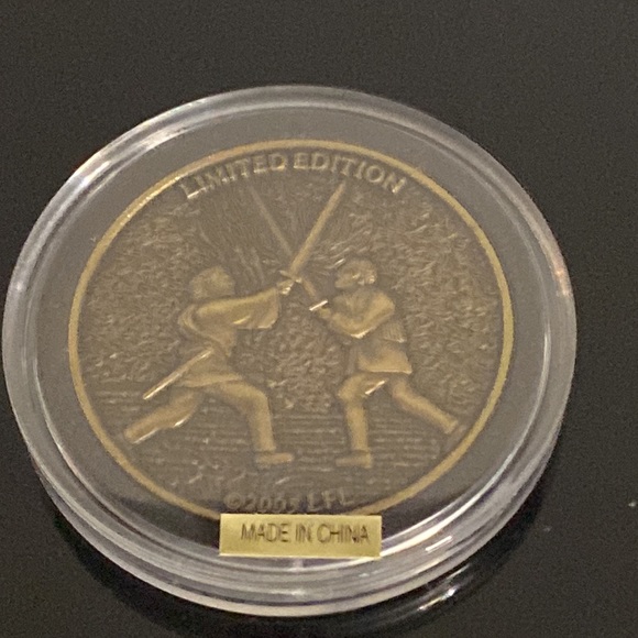 Star Wars Episode 3 Limited Edition Coin, 2", 2005 LFL, In Case, Darth Vader - Picture 6 of 6